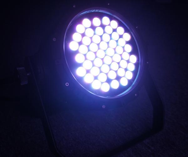 La parità di DMX 512 il RGB DJ LED può alloggio di alluminio delle luci IP33 per l'illuminazione della fase