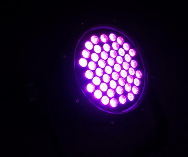La parità di DMX 512 il RGB DJ LED può alloggio di alluminio delle luci IP33 per l'illuminazione della fase